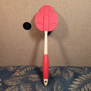 Red Ladybug Silicone Heat Resistant Spatula  Excellent used condition!